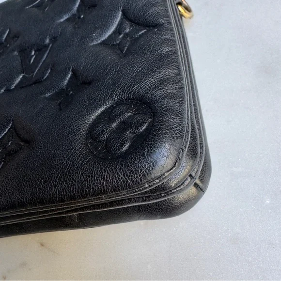 Louis Vuitton Empreinte Coussin Pochette - Picture 12 of 15